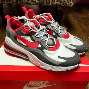 New Men's Nike AirMax - Size 10